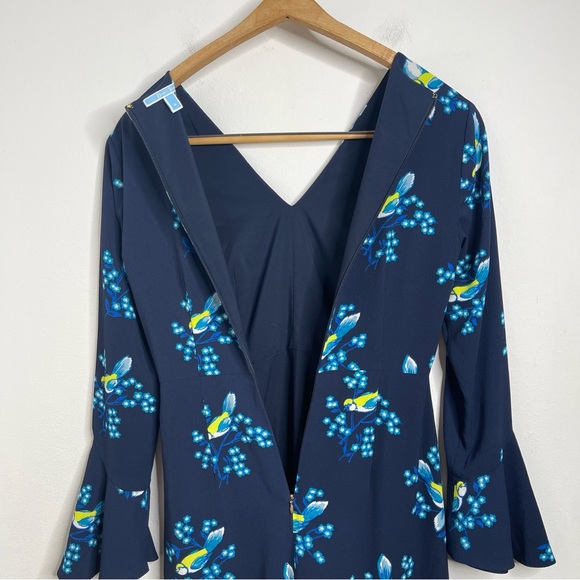 Draper James Blue Magnolia Mockingbird Bell Sleeve
Ruffle A-Line Dress Size 4 - Picture 13 of 16